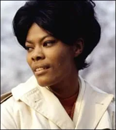 De quelle lgende de soul est-elle la cousine ?