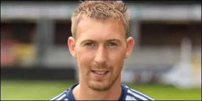 Comment s'appelle le footballeur belge, qui joue au poste du gardien de but ?