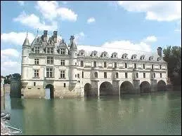O se situe ce chteau ?