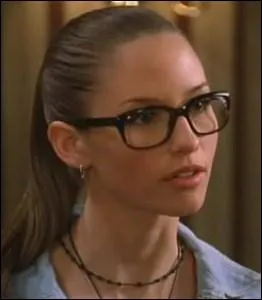 Je suis Janey Briggs dans  Sex Academy  de Joel Gallen, dans  Grey's Anatomy  je suis ...