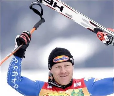 Comment s'appelle ce skieur suisse ?