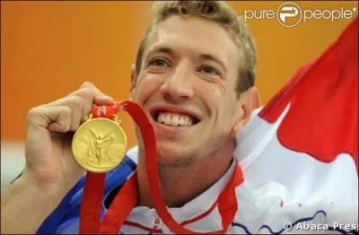 Aux jeux olympiques,  quelle place tes-vous, quand vous remportez la mdaille d'or ?