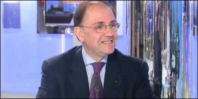 Lequel d'entre eux est un haut fonctionnaire, chef d'entreprise et homme politique français ?