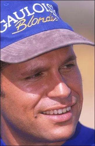 En 2011, il remporta la victoire au rallye de Terre d'Auxerre  bord d'une ...