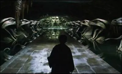 Qui a cr la Chambre des Secrets et que renferme-t-elle ?