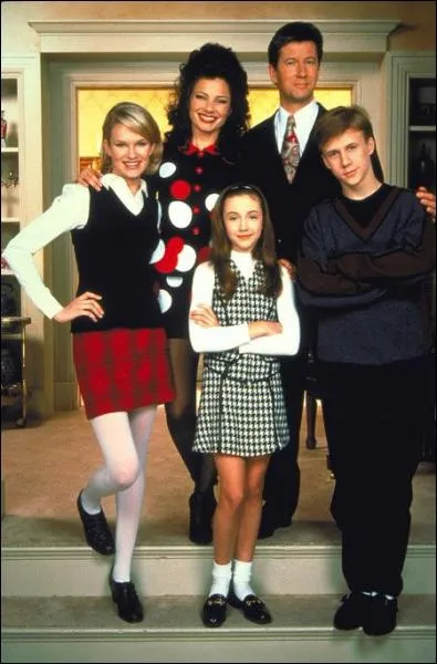 (Une nounou d'enfer) Quel est le nom de la nounou d'enfer ?