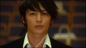 Quels sont les instruments de musique dont Chiaki sait jouer ?