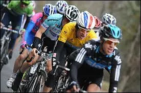 Quelle course cycliste sur route et par tapes se droule cette semaine en France ?