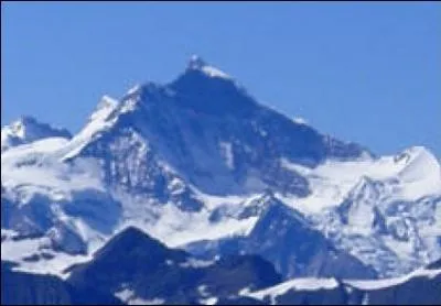Quelle est l'altitude de cette montagne ?