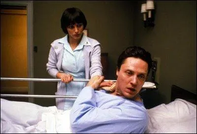 The Dead Zone de David Cronenberg. Qui interprte le rle de Johnny Smith, homme qui aprs un accident de voiture possde le don de voir l'avenir et le pass ?