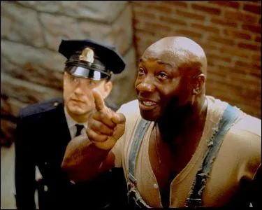 Autre film ralis par Franck Darabont, d'aprs une oeuvre de Stephen King. Film avec Tom Hanks en gardien des condamns  mort et Michael Clarke Duncan en gurisseur surnaturel ?