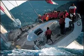 ''Bâbord'' nous vient...