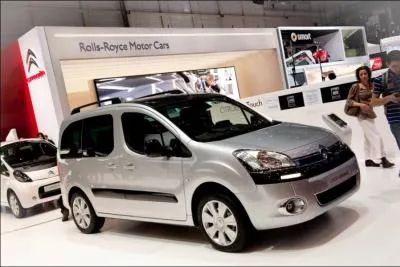 Si le Salon de Genve 2012 est le premier salon international du Citron Berlingo restyl,  quel salon d'importance seulement europenne a-t-il dj t prsent ?