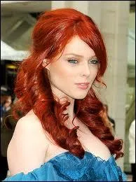 Quel est le nom de ce mannequin ?