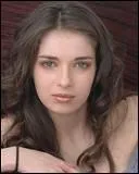 Quel est le nom de ce mannequin ?