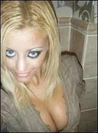 Quel est le nom de ce mannequin ?