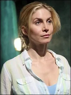  Stranger in a strange land  : Quelle est la sentence de Juliet pour avoir tu l'un des leurs ?