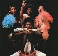 Les Boney M en ont fait une reprise  la priode Disco, Christophe Willem a mis le feu au concours de La nouvelle star avec ce titre , quel prnom a cette femme  dont le sourire chasse la peine  ?