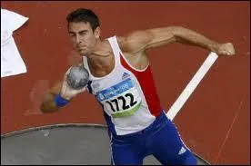 Le lancer du poids fait-il partie du dcathlon ?