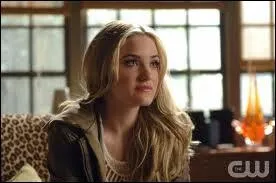 Comment s'appelle la demi-sur de Marti ?