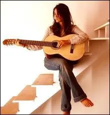 Combien de singles a-t-elle sorti ?