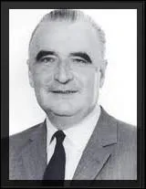 Georges Pompidou ne terminera pas son mandat prsidentiel. Quelle est la cause du dcs du prsident le 2 avril 1974 ?