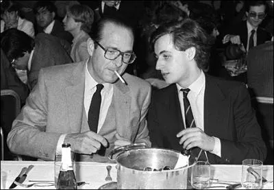 Quel prsident de la Rpublique franaise n dans les annes 1950 se trouve sur cette photo ?