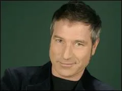 C'est Stphane Marie qui officie sur ... .