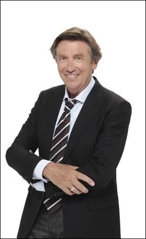 C'est Jacques Legros qui officie sur ... .