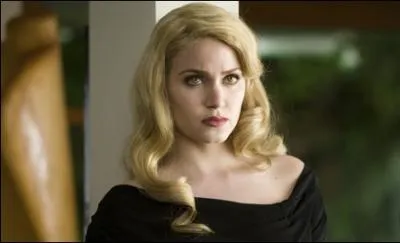 Dans  Hsitation , comment s'appelait le fianc de Rosalie ?