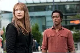 Qui est l'homme  droite ?