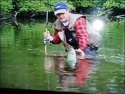 C'est le poisson d'eau douce le plus pch aux Etats-Unis, les qubcois l'appellent l'achigan !