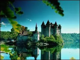 Comment se nomme ce chteau le plus visit de France ?