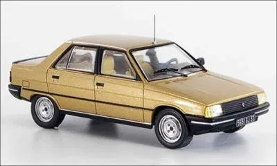 Jumelle de la Renault 11 (sans hayon).