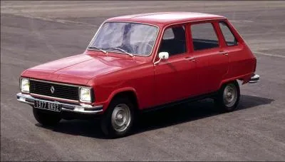 Cette voiture n'a jamais suscit l'admiration ni la convoitise, ni mme de nos jours sur le march de la collection, en dpit de sa robustesse.