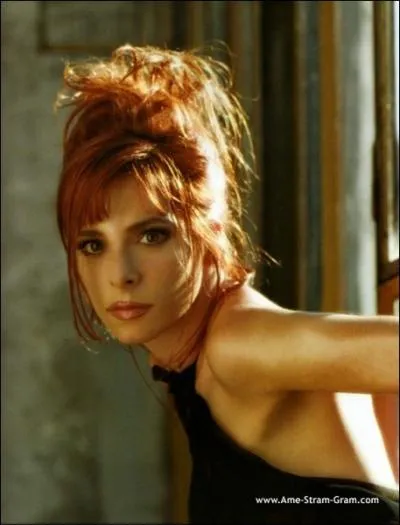 Pour quelle raison a-t-elle fait une teinture rousse ?