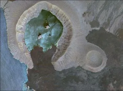 Dans quel archipel se trouve l'le Fernandina ?