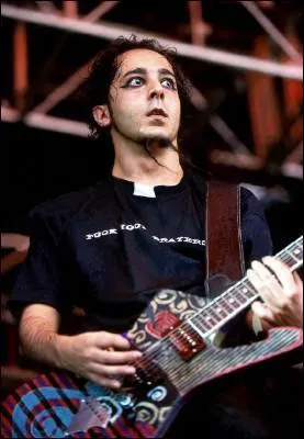 Ne trouvez-vous pas ces yeux disproportionns ?