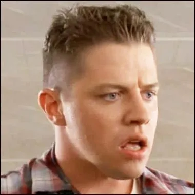 Comment s'appelle le mchant de  Retour vers le futur  ?