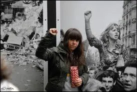  Il est interdit d'interdire  est un slogan qui voque le souvenir de l'anne :