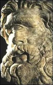 A quel endroit vivaient les cyclopes, notamment Polyphme, celui contre qui s'est battu Odyssus ?