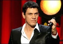 ''Ah on ira tu verras / La semaine prochaine / ------- et -------- / Je te vois courir vers moi / Tu seras mienne / Tu seras la même / Mais une autre, une autre / Une autre à chaque fois'' (Marc Lavoine)