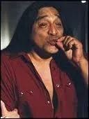 C'est Georges Aguilar, qui est coordonnateur de cascades. C'est le mari d'une clbrit franaise du cinma. Laquelle ?