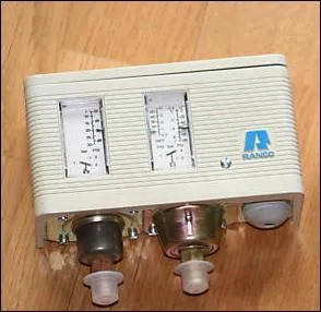 Le ventilateur d'un groupe froid est tombé en panne, et l'installation s'est arrétée, quel est le composant qui s'est mis en sécurité ?