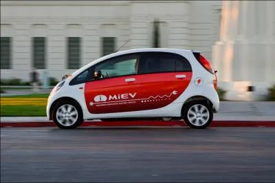Qui a construit la  I-Miev   ?