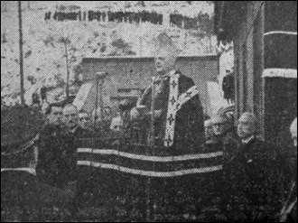 Qui a dit  Ptain c'est la France, et la France c'est Ptain  :