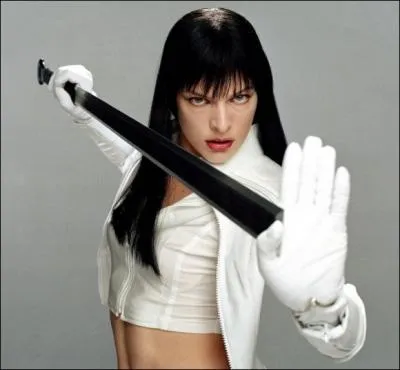 En 2006, Milla Jovovich tient le rle de Violet, une jeune femme qui transmet l'hmophagie aux humains ! De quel film s'agit-il ?