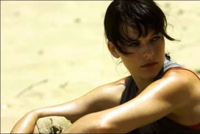En 2009, o comptaient aller Cydney (Milla Jovovich) et Cliff pour leur lune de miel ?