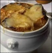 A base de quoi est faite la  gratine , soupe de la rgion Rhne Alpes ?