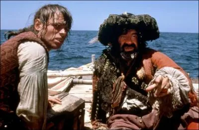 Voici une image du film de Roman Polanski Pirates. O se trouvent Chris Campion et Walter Matthau alors que ce dernier envisage de  consommer  le jeune homme faute de mieux ?